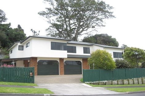 Photo of property in 18 Arden Place, Oakura, 4314