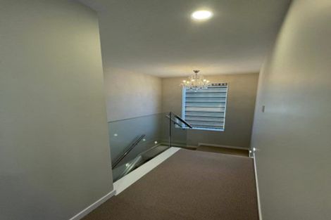 Photo of property in 14a Bridge Avenue, Te Atatu South, Auckland, 0610
