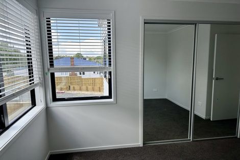 Photo of property in 1090a Great North Road, Point Chevalier, Auckland, 1022