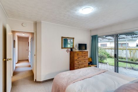 Photo of property in 21 Bucksburn Place, Greenmeadows, Napier, 4112