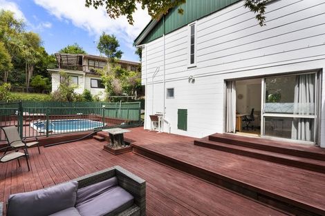 Photo of property in 30 Glencourt Place, Glenfield, Auckland, 0629