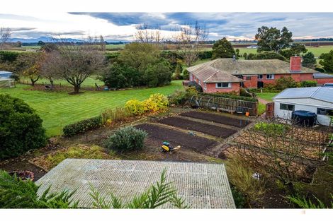 Photo of property in 293 Pleasant Point Highway, Levels, Timaru, 7975