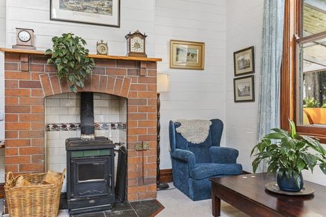 Photo of property in 40 Princess Street, Waitara, 4320