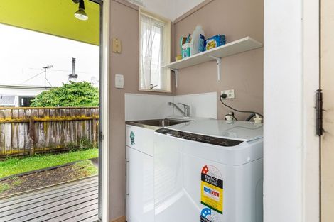 Photo of property in 115 Sherwill Street, Feilding, 4702