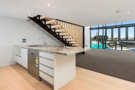 Photo of property in 19/436 Maunganui Road, Mount Maunganui, 3116