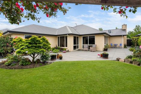 Photo of property in 4 Fw Delamain Drive, Yaldhurst, Christchurch, 8042