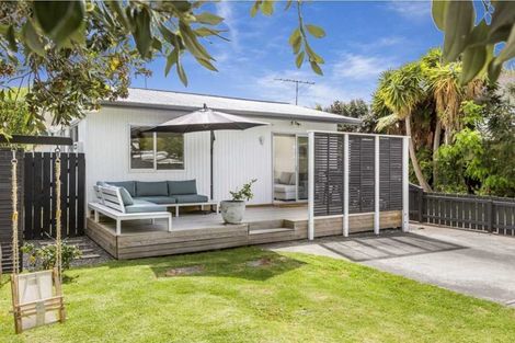 Photo of property in 122a The Circle, Manly, Whangaparaoa, 0930