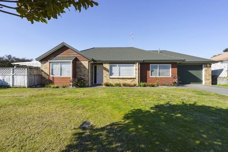 Photo of property in 16 Murray Court, Paraparaumu Beach, Paraparaumu, 5032