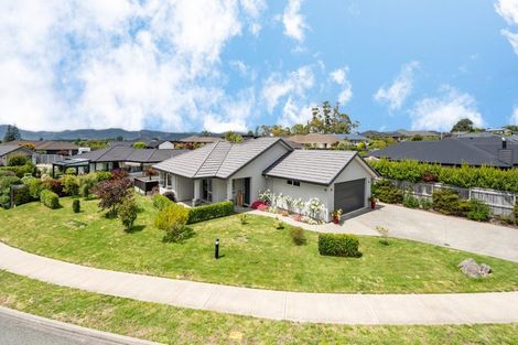 Photo of property in 11 Les Wakefield Road, Mapua, 7005