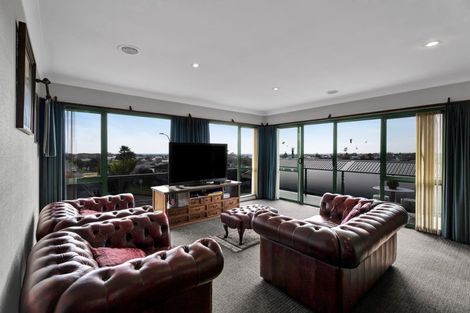 Photo of property in 148 Parklands Avenue, Bell Block, New Plymouth, 4312