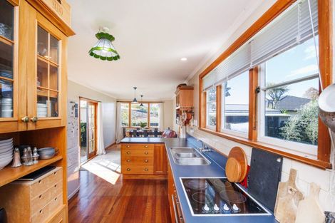 Photo of property in 580 Ferguson Street, Terrace End, Palmerston North, 4410