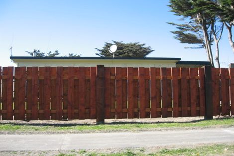 Photo of property in 13 Hunia Terrace, Himatangi Beach, Foxton, 4891