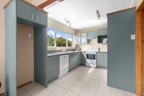 Photo of property in 38 Lincoln Road, Carterton, 5713