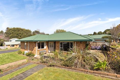 Photo of property in 8 Cyrus Street, Whalers Gate, New Plymouth, 4310