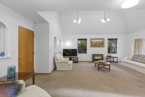 Photo of property in Barton Mews, 1/406 Fergusson Drive, Heretaunga, Upper Hutt, 5018