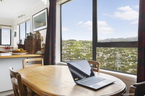 Photo of property in 19 Admiralty Street, Crofton Downs, Wellington, 6035