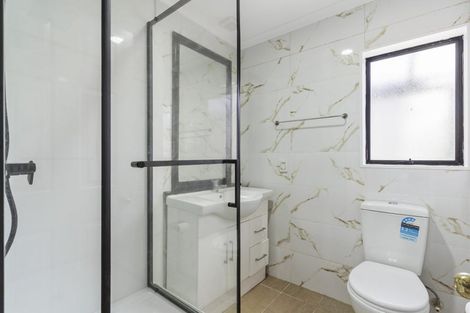 Photo of property in 39 Kuripaka Crescent, The Gardens, Auckland, 2105