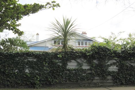 Photo of property in 4 Selwyn Crescent, College Estate, Whanganui, 4500