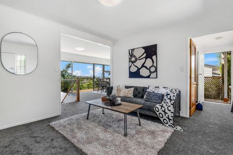 Photo of property in 117 Stredwick Drive, Torbay, Auckland, 0630