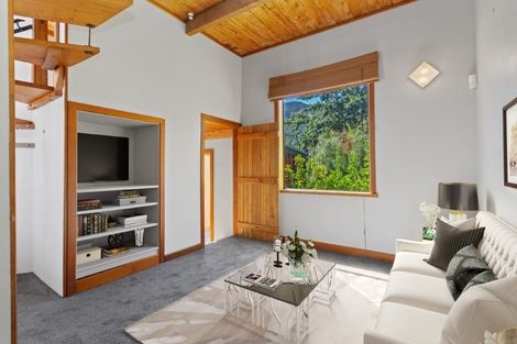 Photo of property in 189 Main Road, Allandale, Lyttelton, 8971