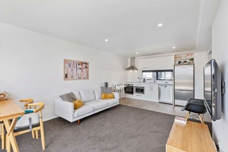 Photo of property in 8/22 Ashley Place, Papamoa Beach, Papamoa, 3118