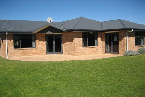 Photo of property in 3 Covent Drive, Stoke, Nelson, 7011