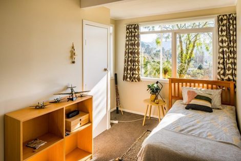 Photo of property in 54 Jocelyn Crescent, Pinehaven, Upper Hutt, 5019