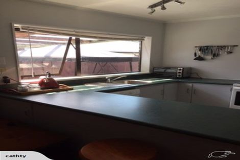 Photo of property in 9 California Drive, Totara Park, Upper Hutt, 5018