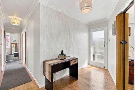 Photo of property in 28 Annandale Street, Lynmouth, New Plymouth, 4310