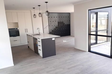 Photo of property in 90 Kahui Parade, Karaka, Papakura, 2113