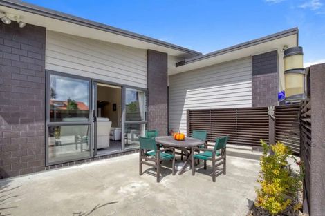 Photo of property in 9 Ward Street, Palmerston North, 4410