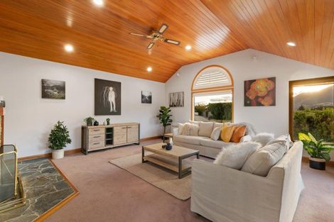 Photo of property in 732 Peninsula Road, Kelvin Heights, Queenstown, 9300