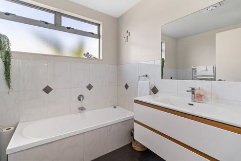 Photo of property in 31a Jutland Road, Hauraki, Auckland, 0622