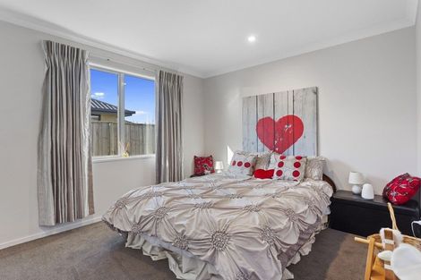 Photo of property in 61 Huntingdon Drive, Rangiora, 7400