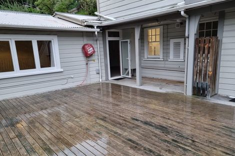 Photo of property in 2 Caprera Street, Melrose, Wellington, 6023