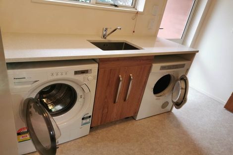 Photo of property in 32 Springbank Street, Bryndwr, Christchurch, 8053