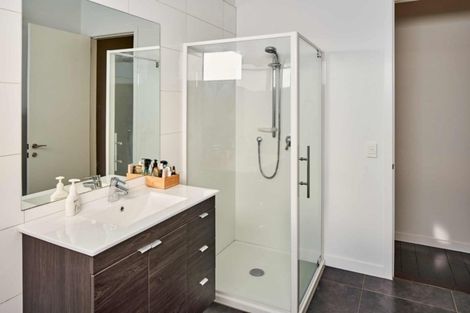 Photo of property in 3 Kaitawa Road, York Bay, Lower Hutt, 5013