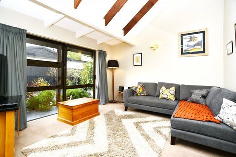 Photo of property in 46 Bishopsworth Street, Hillsborough, Christchurch, 8022