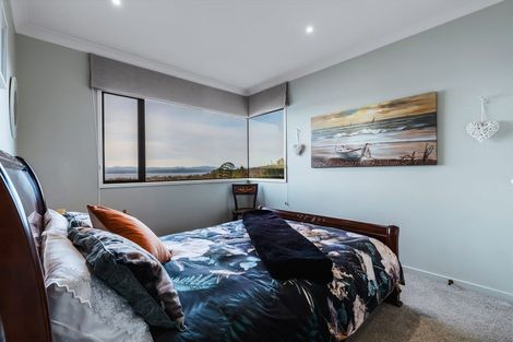 Photo of property in 2/71 Wakeman Road, Acacia Bay, Taupo, 3330