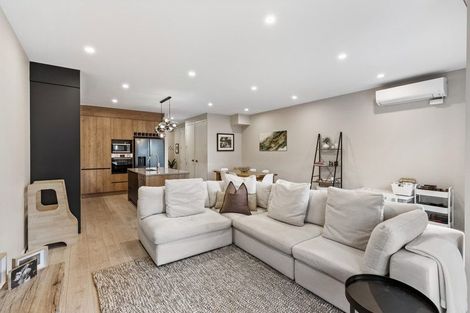 Photo of property in 48 Glidepath Road, Hobsonville, Auckland, 0616