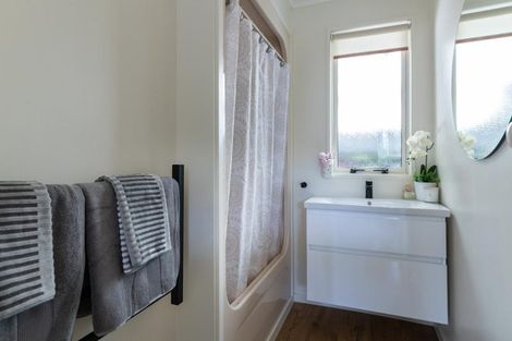 Photo of property in 81 Centennial Avenue, Arrowtown, 9302