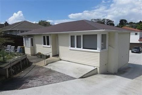 Photo of property in 28 Tristram Avenue, Forrest Hill, Auckland, 0620