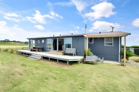 Photo of property in 342 Pukehina Beach Road, Pukehina, Te Puke, 3189