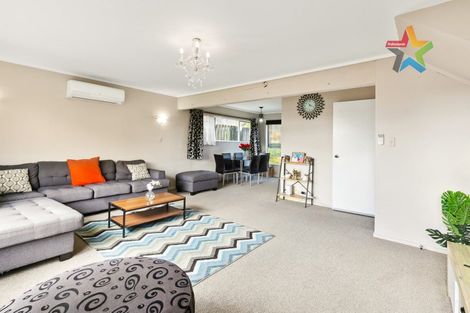 Photo of property in 70 Cunliffe Street, Churton Park, Wellington, 6037