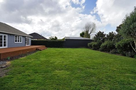 Photo of property in 9 Armitage Place, Fairfield, Hamilton, 3214