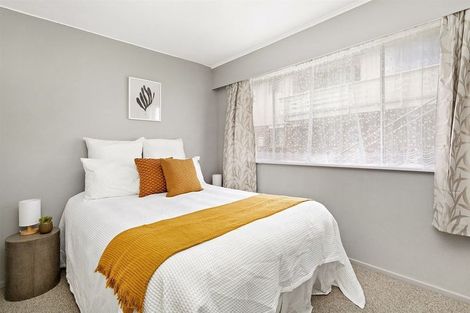 Photo of property in 2/246 Main Road, Tawa, Wellington, 5028