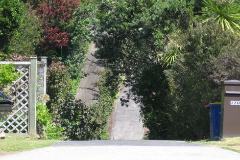 Photo of property in 120 Beach Road, Castor Bay, Auckland, 0620