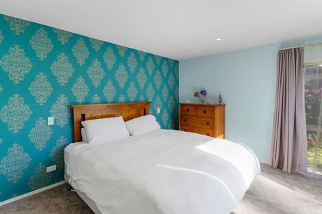 Photo of property in 20 Hillcrest Place, Avonhead, Christchurch, 8042