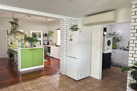 Photo of property in 220 Great South Road, Huntly, 3700