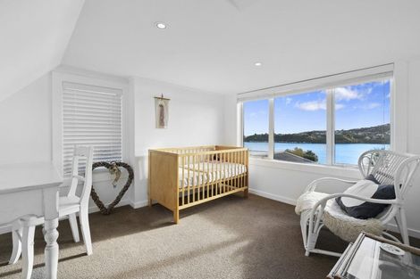 Photo of property in 53 Seaview Road, Paremata, Porirua, 5024